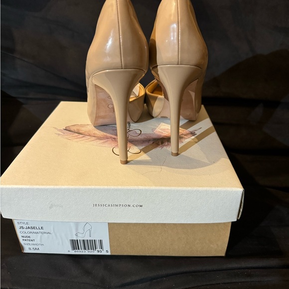 Neutral Opened Toe Heels - Picture 4 of 7